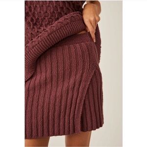 Free People Deep Plum Ribbed knit Mini Skirt Sz M cotton mix fabric preloved